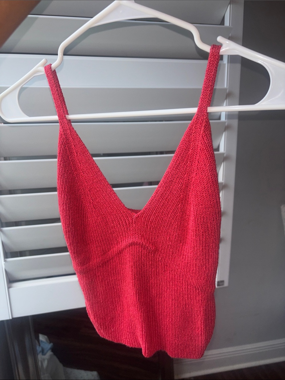 Zara Red Knit V-Neck Tank